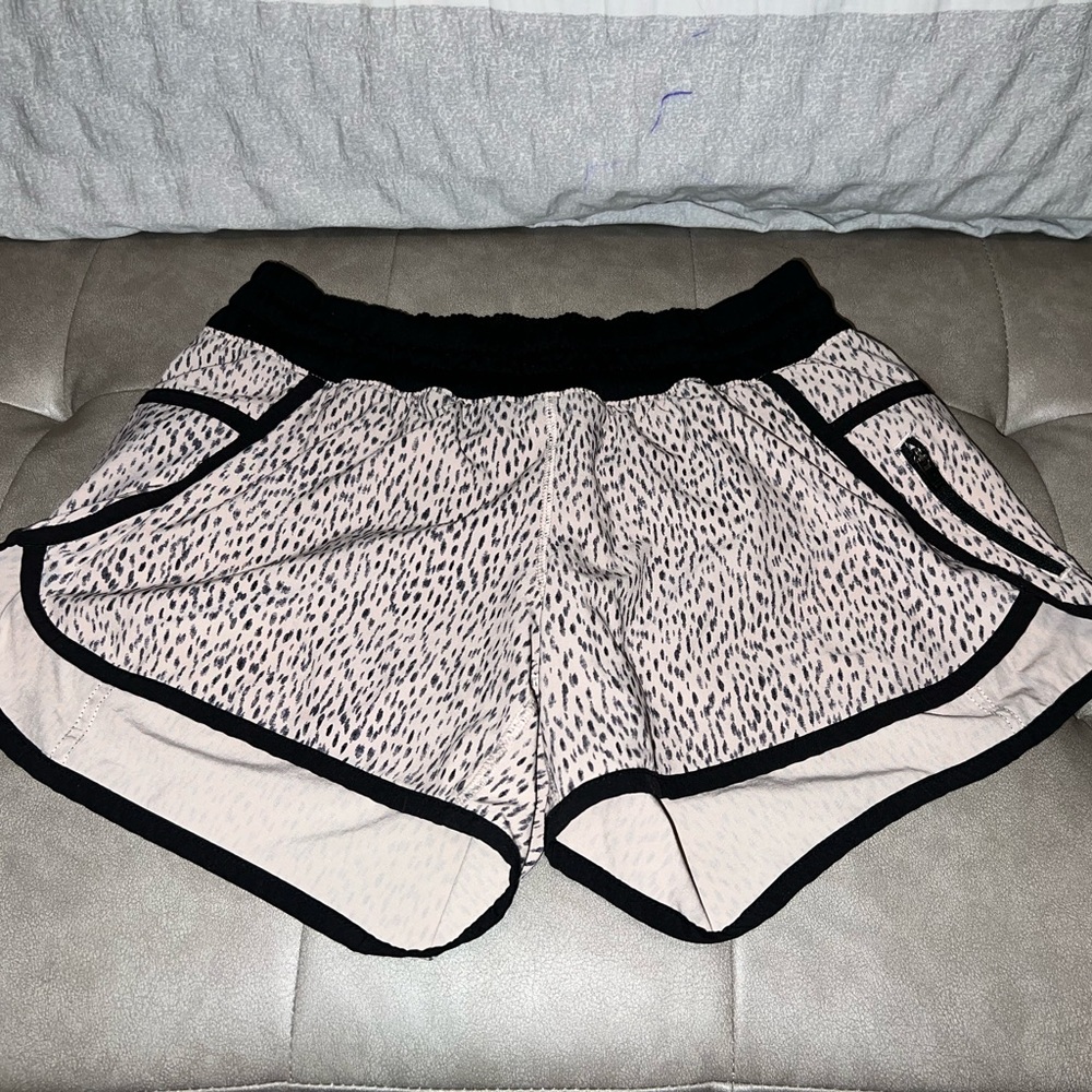 Lululemon Trackers